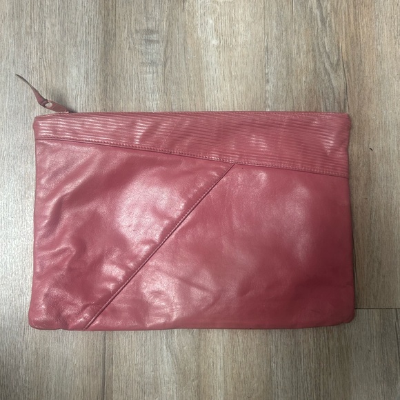 liberty belle Handbags - Vintage Liberty Belle Elegant Pink Leather Clutch